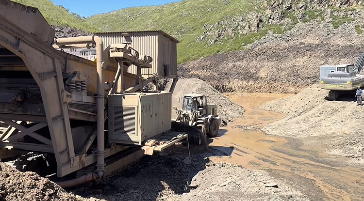 mobile gold washing plant (1).jpg